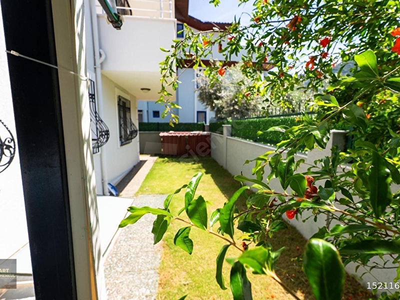 Günlük Kiralık 6 Odalı Villa Muğla Marmaris Gölenye Mahallesi 12 Kişi Kapasiteli