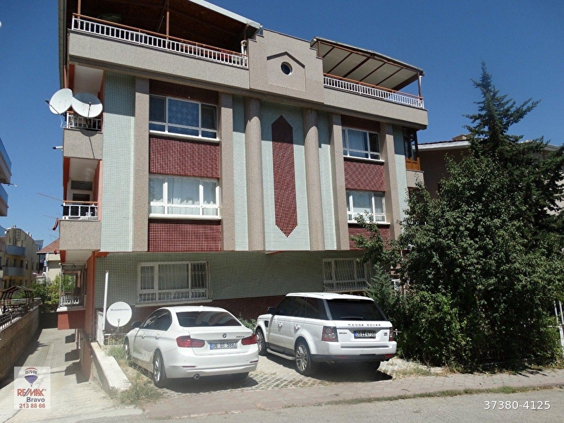 Oğuzlar mahalesi̇nde 4+2 dubleks dai̇re