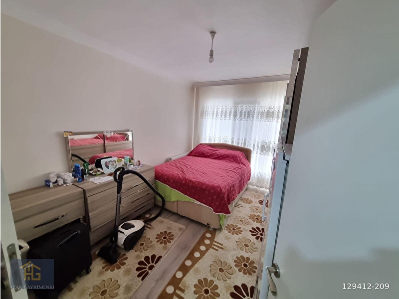 Hazar'dan menderes'te asansörlü full yapili arakatta 3+1 dai̇re