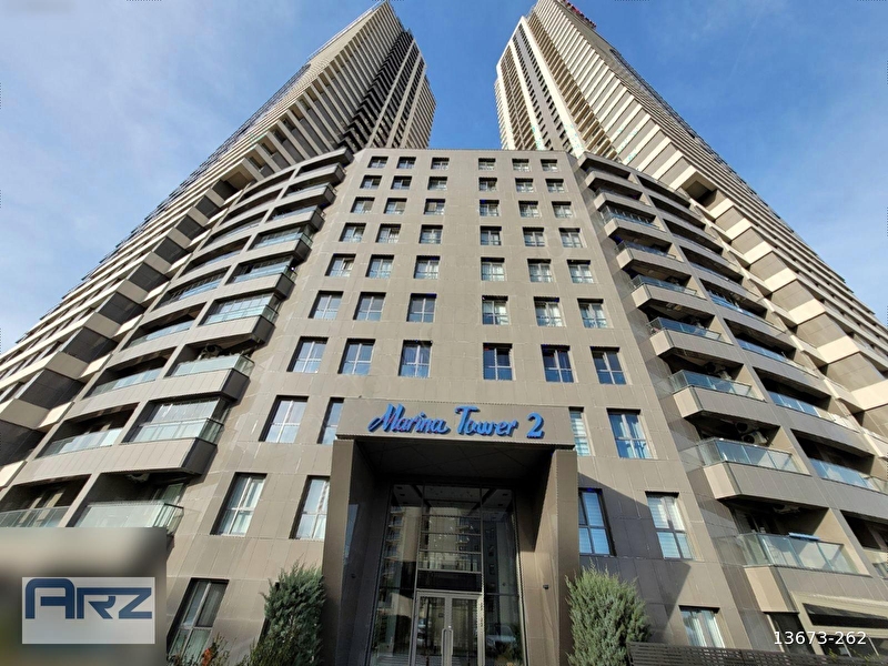 Si̇npaş mari̇na katta vadi̇ manzarali 3+1 satilik dai̇re