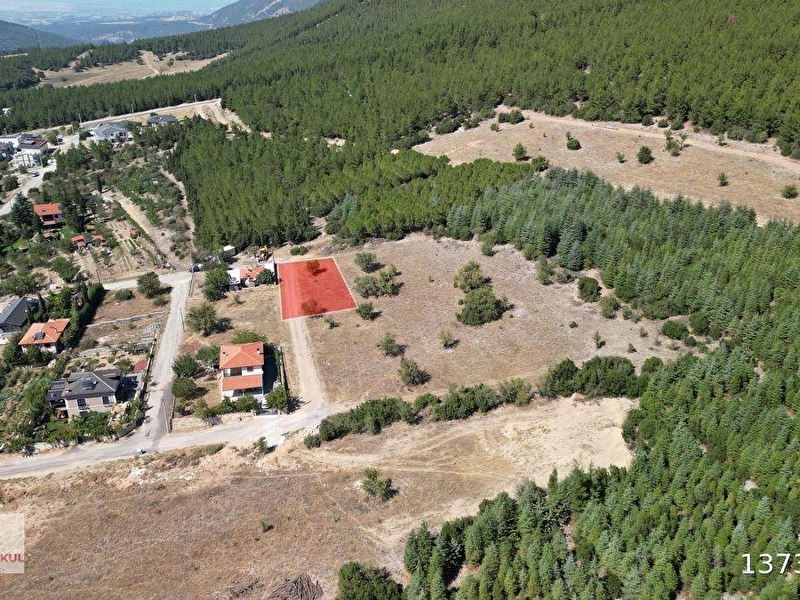 Cankurtaran da 763m2 b+2 kat i̇marli satilik vi̇llalik parsel