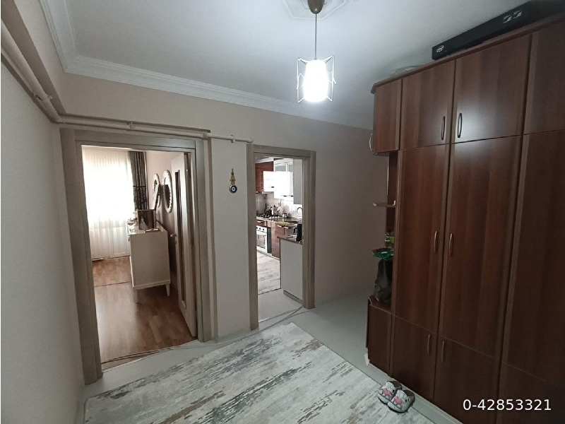 Merkezi konumda fırsat daire
