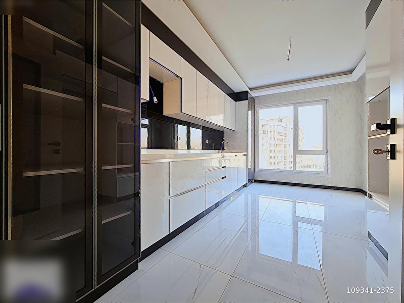Bağlica mah satilik 3+1 ful yapili asansörlü ön cephe dai̇re