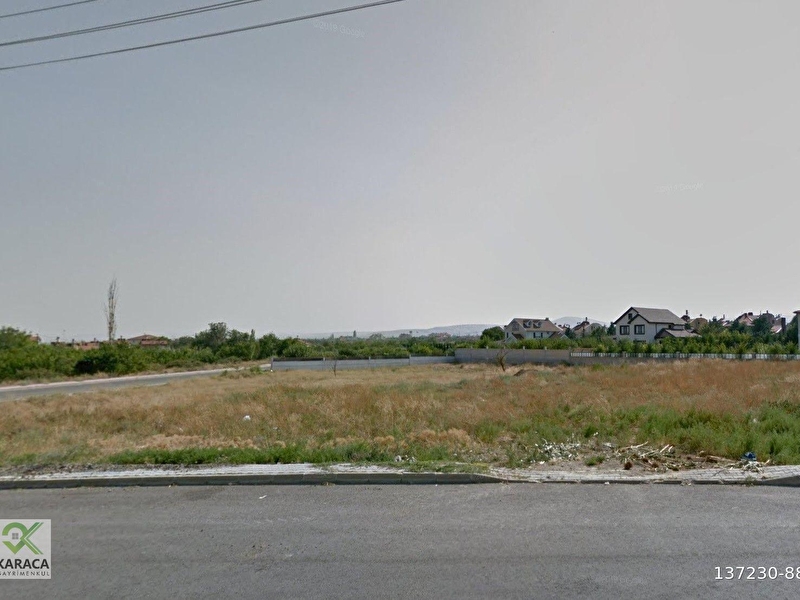 Karacadan durunday dörtokkada 1.000 m2 villa arsası