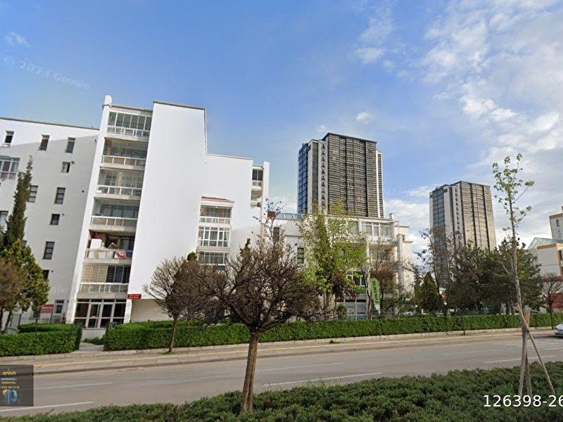 2+1 boş eryaman 4. etap cadde üzeri̇ uygun fi̇yatli satilik dai̇re