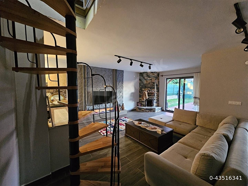 Günlük Kiralık 4 Odalı Villa Sakarya Sapanca Göl Mahallesi 8 Kişi Kapasiteli