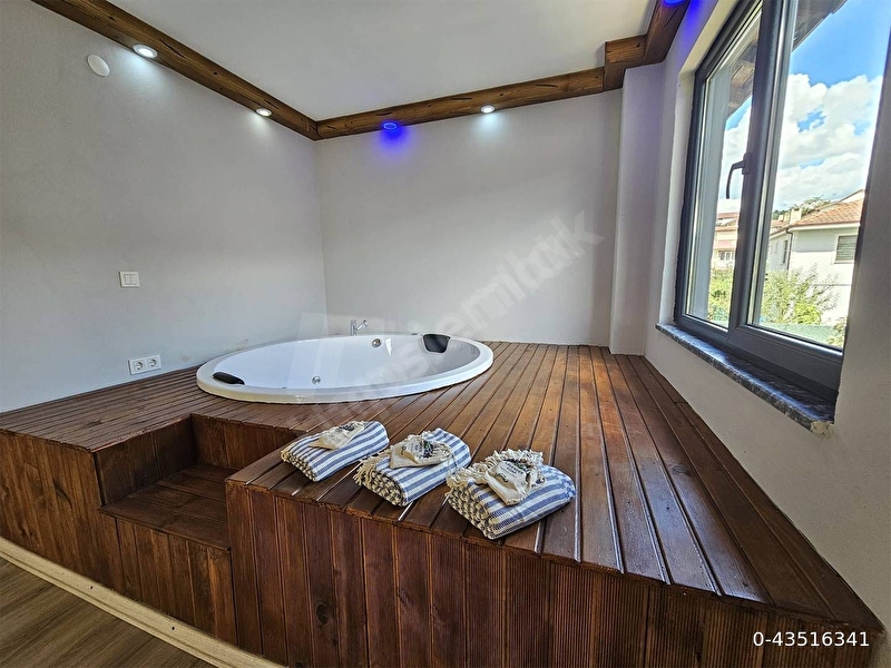 Günlük Kiralık 4 Odalı Villa Sakarya Sapanca Göl Mahallesi 8 Kişi Kapasiteli