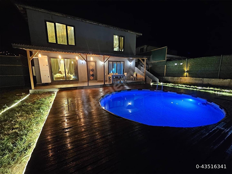 Günlük Kiralık 4 Odalı Villa Sakarya Sapanca Göl Mahallesi 8 Kişi Kapasiteli