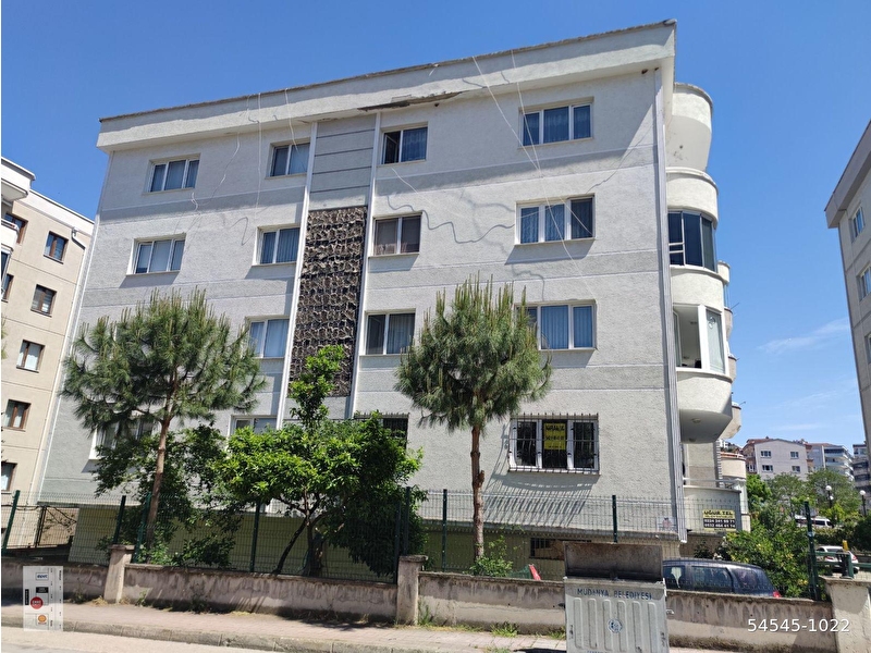 Güzelyali si̇teler mh emre emlaktan 3+1 ki̇ralik dai̇re