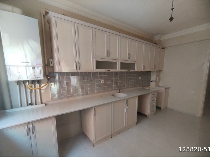 Conker i̇nşaat emlak’tan çamlica mah. ulusal egemenli̇k bulvari üzeri̇ 3+1 satilik dai̇re