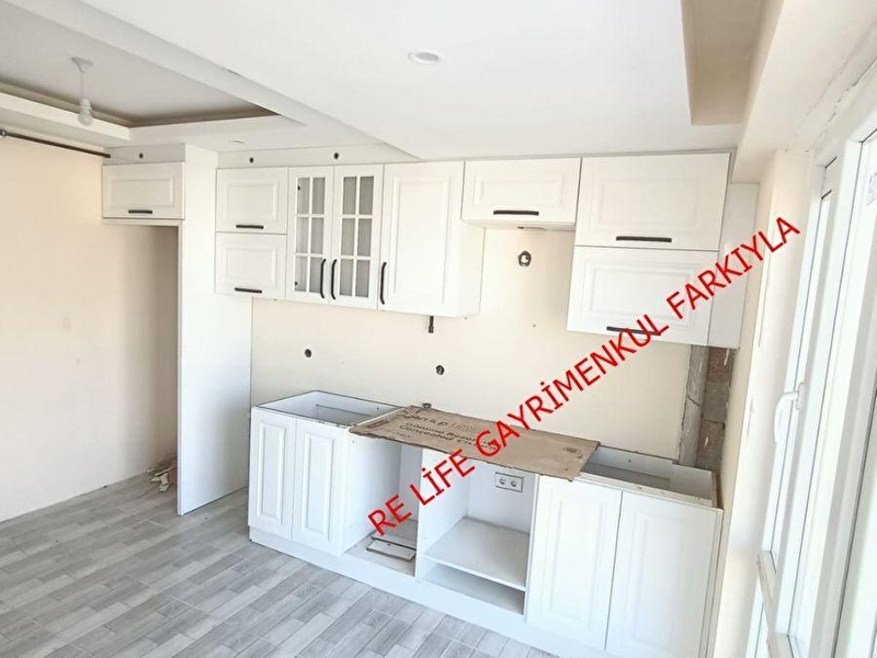 Deli̇ktaş da kredi̇ye uygun önü açik park cepheli̇ cadde üzeri̇nde firsat 3+1 150 m2 ultra lüxs dai̇re