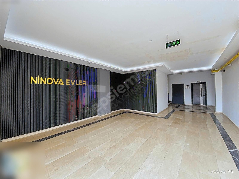 Satılık Özel Tasarım 4+1 Daire Ninova Sitesi Veyselkarani Mah