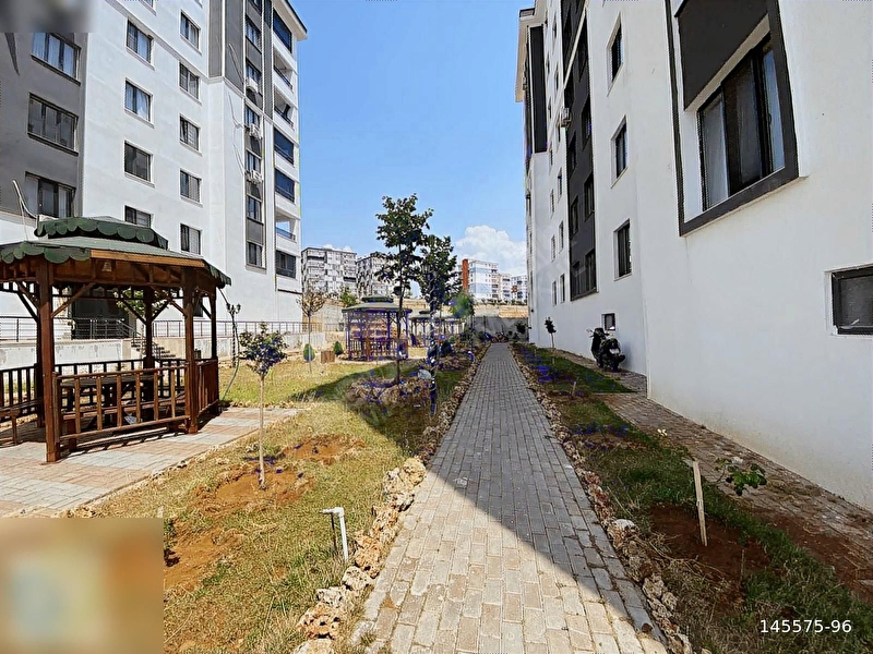 Satılık Özel Tasarım 4+1 Daire Ninova Sitesi Veyselkarani Mah