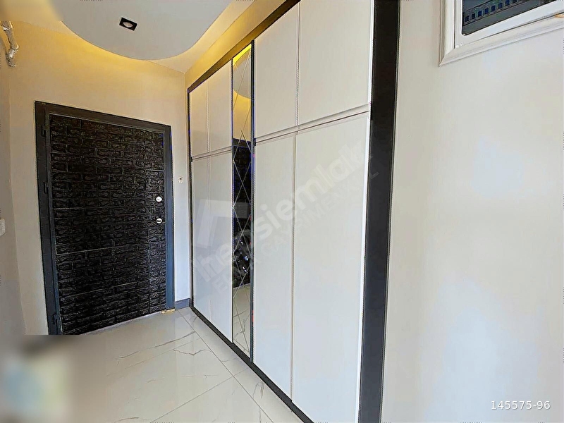 Satılık Özel Tasarım 4+1 Daire Ninova Sitesi Veyselkarani Mah