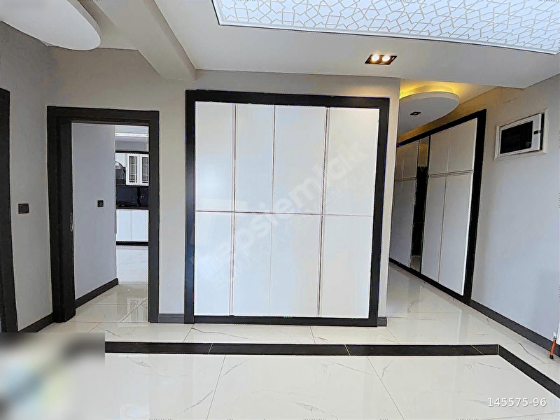 Satılık Özel Tasarım 4+1 Daire Ninova Sitesi Veyselkarani Mah