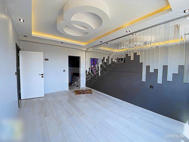 Satılık Özel Tasarım 4+1 Daire Ninova Sitesi Veyselkarani Mah