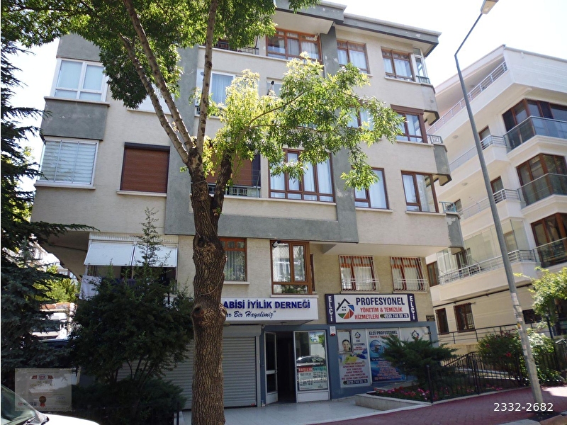 Emek’te katta 3+1 çi̇ft banyolu a.otoparkli satilik dublex