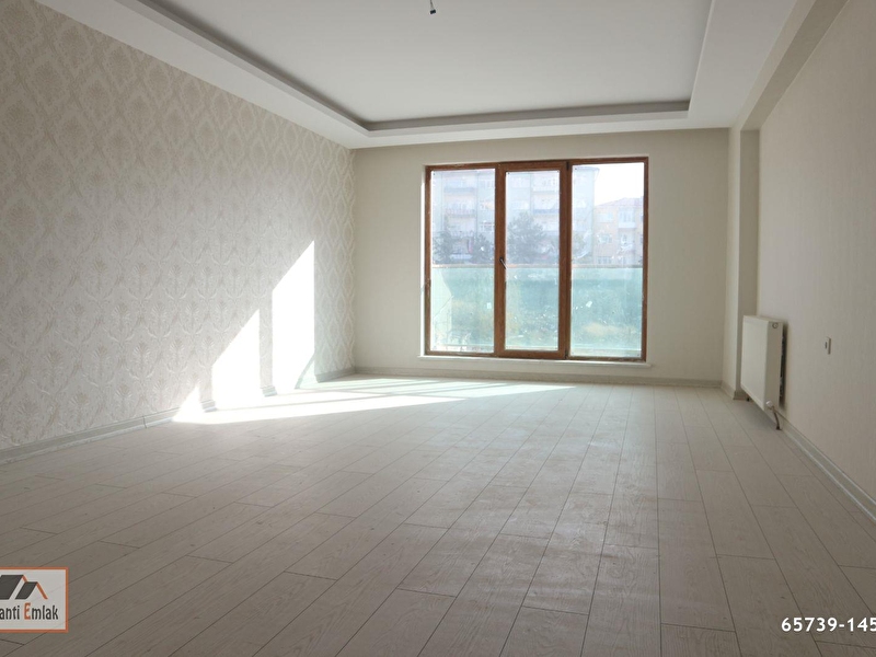 650 000 Tl Garanti Emlak Tan Gunesevlerde 3 1 0 Daire