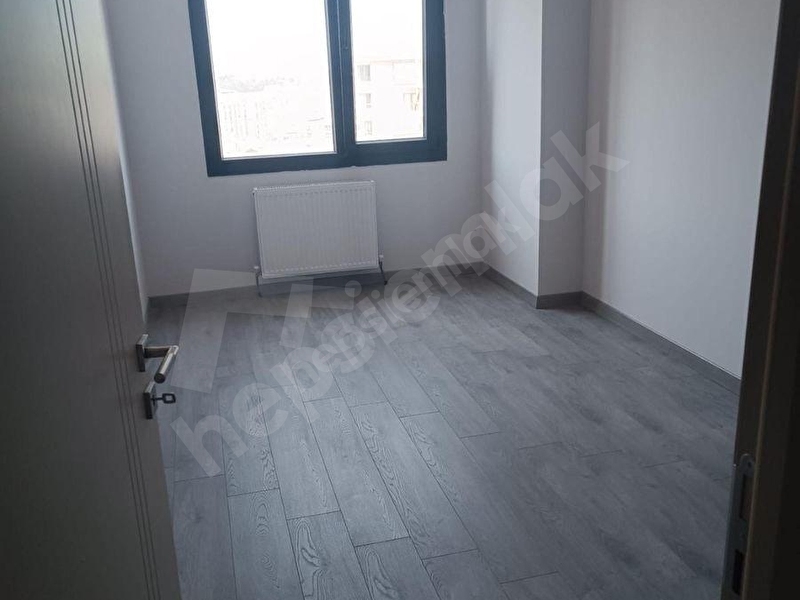 Petek'ten Beygah Pazarı Yanında 3+1 Sıfır Daire