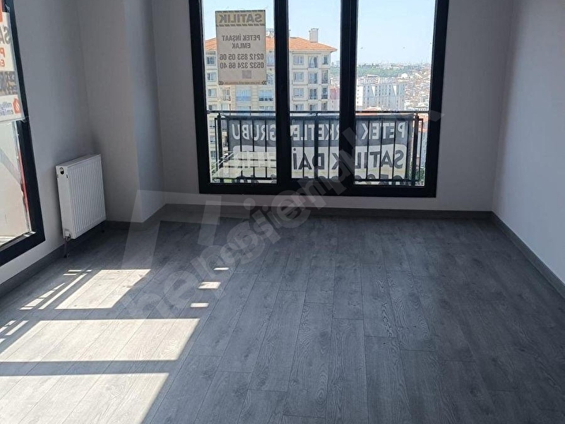 Petek'ten Beygah Pazarı Yanında 3+1 Sıfır Daire