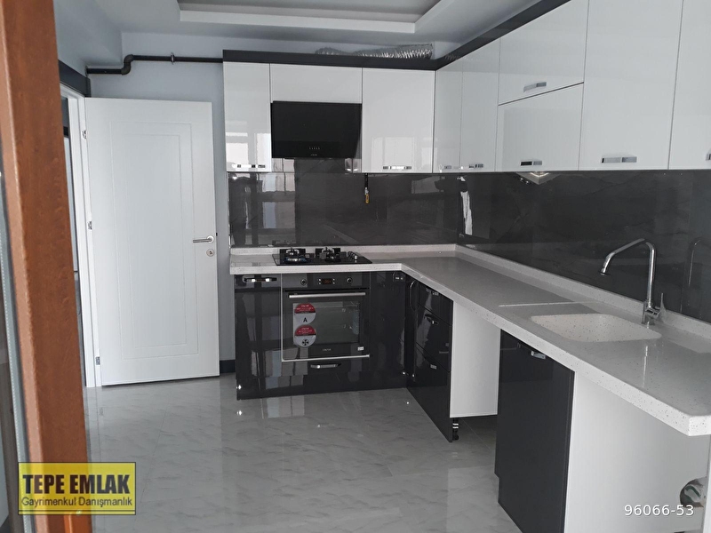 515 000 Tl Tepe Emlak Tan Adalara Cok Yakin 3 1 125 M2 Luks Kombili Satilik