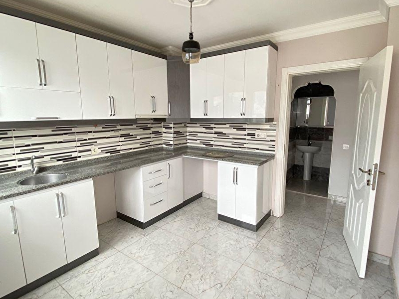 Döşemealti ceza evi̇ hi̇podrum ve organi̇ze yakin geni̇ş 3+1 dai̇re