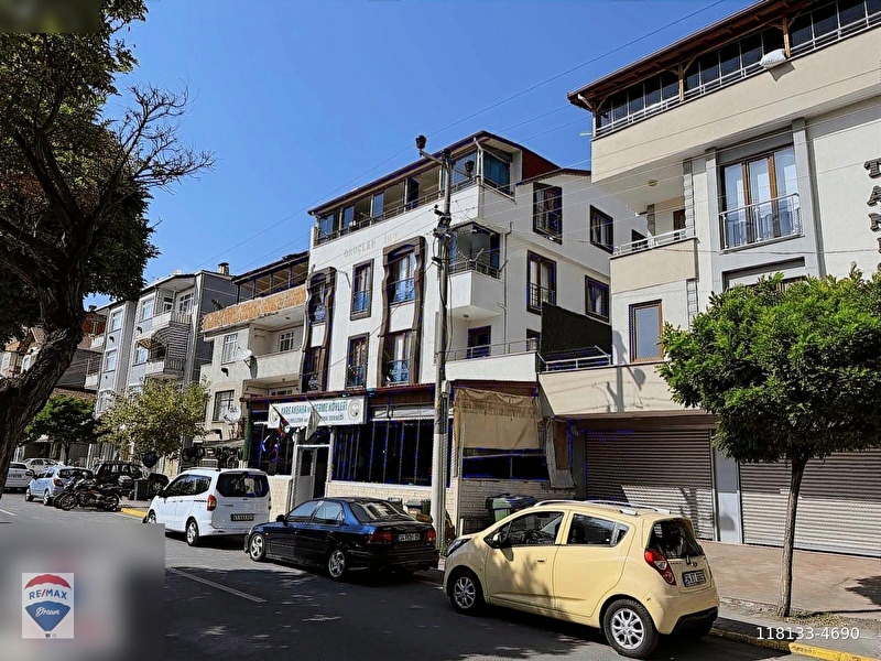 Remax dream'den esentepe merkezde