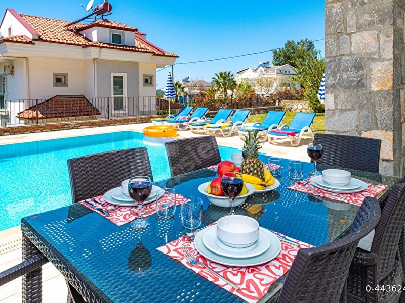 Günlük Kiralık 3 Odalı Villa Muğla Fethiye Ölüdeniz Mahallesi 8 Kişi Kapasiteli