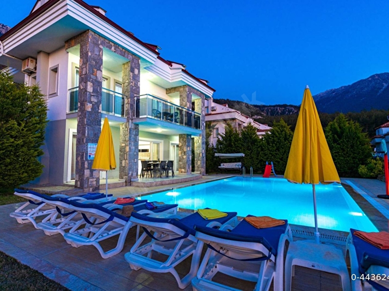 Günlük Kiralık 3 Odalı Villa Muğla Fethiye Ölüdeniz Mahallesi 8 Kişi Kapasiteli