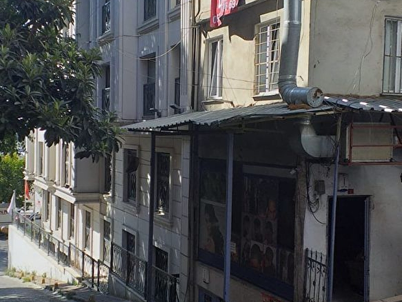 Fati̇h cerrahpaşa hsthnesi̇  yeni̇kapi yani 2+1 yatirimlik