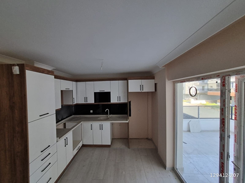 Hazardan 29 eki̇m'de süper 3+1 gi̇ri̇ş fi̇yatina. katta, sifir dai̇re