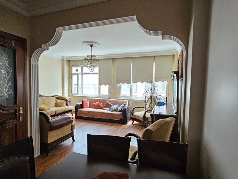 Fatih çapa çukurbostan 2+1 90 m2  2 kat kuğu emlaktan satılık daire