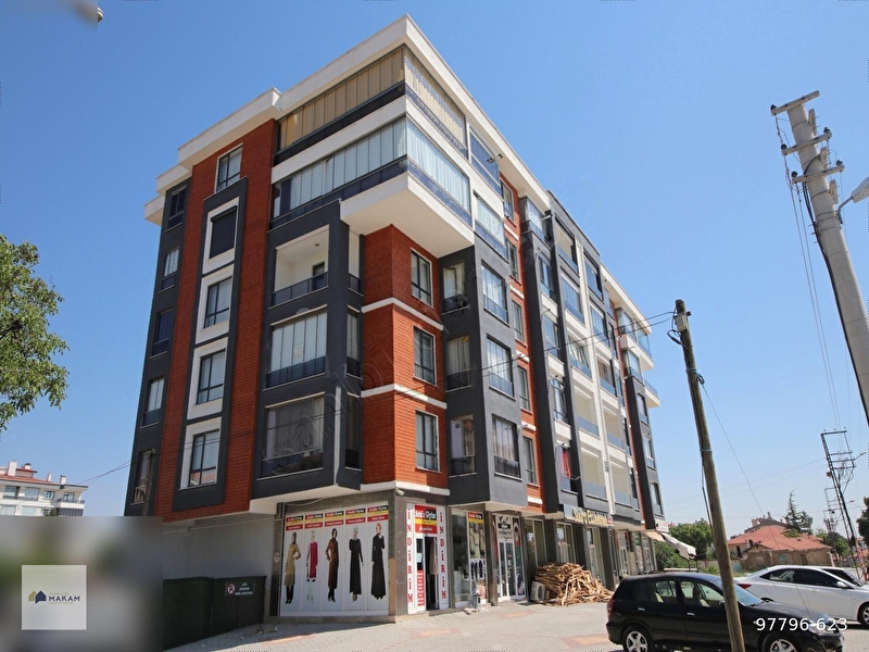Keçeci̇ler cad. i̇ki̇ cepheli̇, satilik 3+1 bakimli dai̇re