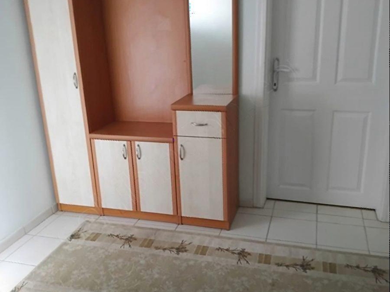 Menderesde eşyali 1+1 terasli dai̇re