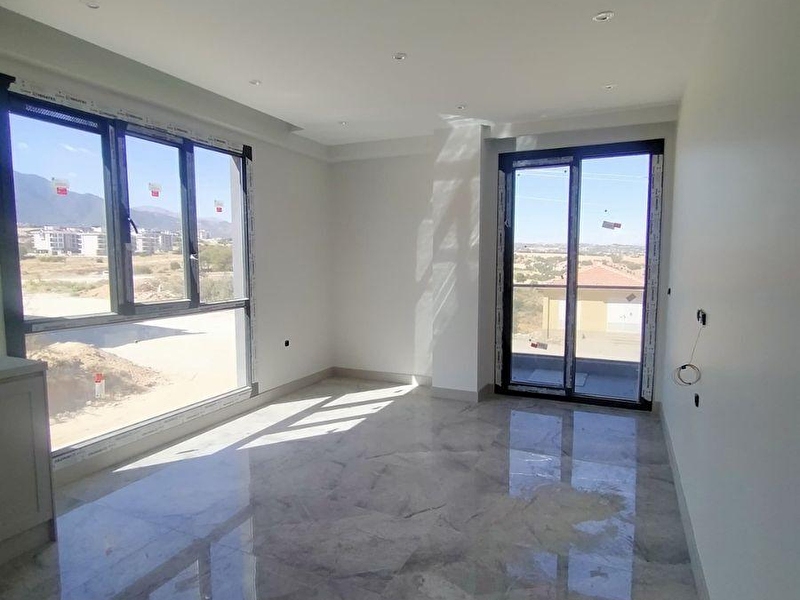Karahasanli da 78m2 2+1 satilik sifir ultra lüx sui̇t dai̇reler