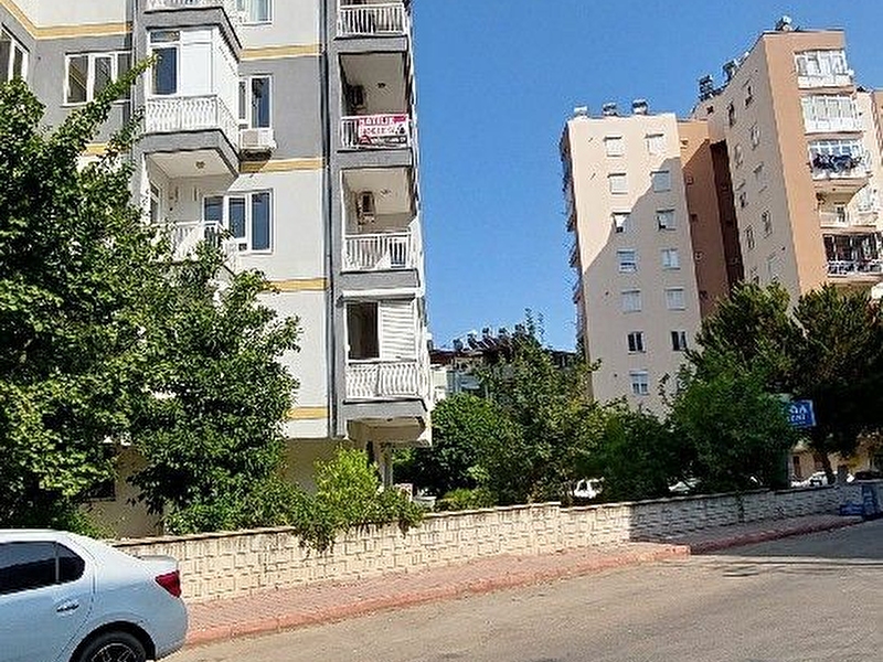 Toros mahallesinde 3+1 doğslgazlı ara kat kiralık daire