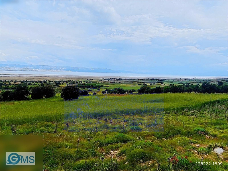 Isparta keçi̇borlu seni̇r mah.de 2900m2 full göl manzarali yatirim