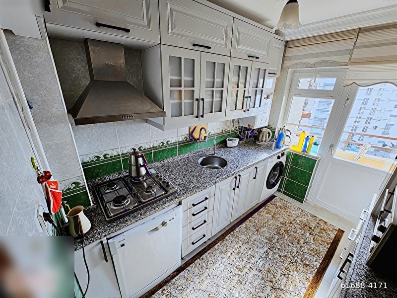 Ci̇handan seli̇m caddesi̇ üzeri̇nde 2.katta 3+1 masrafsiz dai̇re