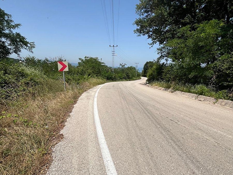 Gölevi̇nde manzarali müstaki̇l tapulu satilik arsa