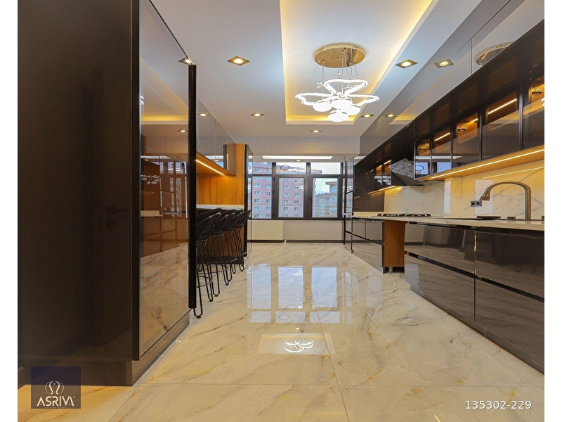 Beyli̇kdüzü asri̇va yapi'dan lüx 3+1 firsat dai̇re