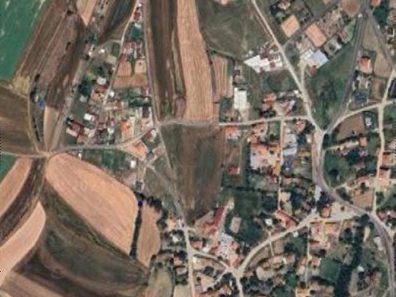 Çorlu şahpaz köyünde 648 m2 satilik i̇marli arsa
