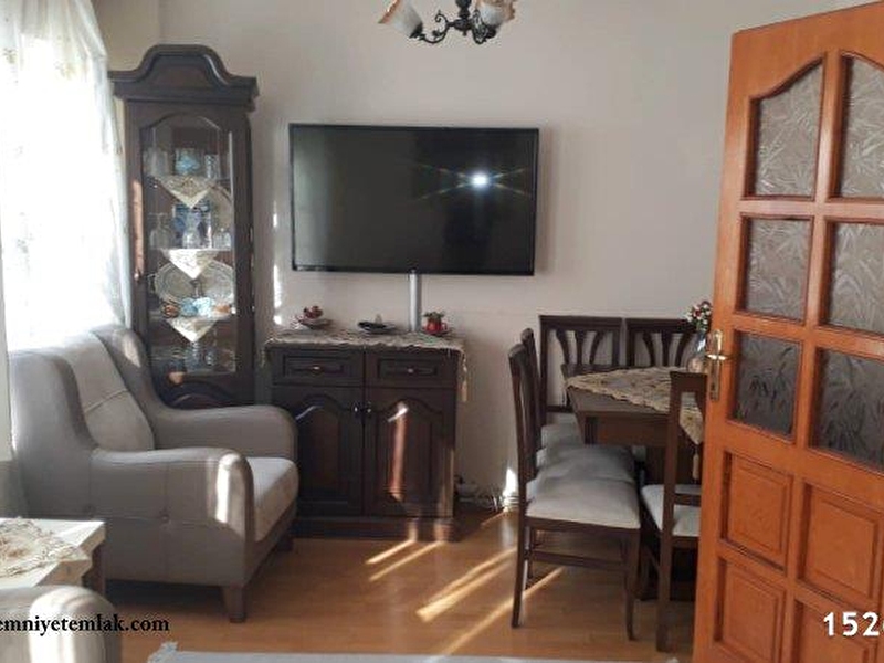 490 000 Tl Salacak Haci Eminde 2 1 80 M2 Satilik Daire