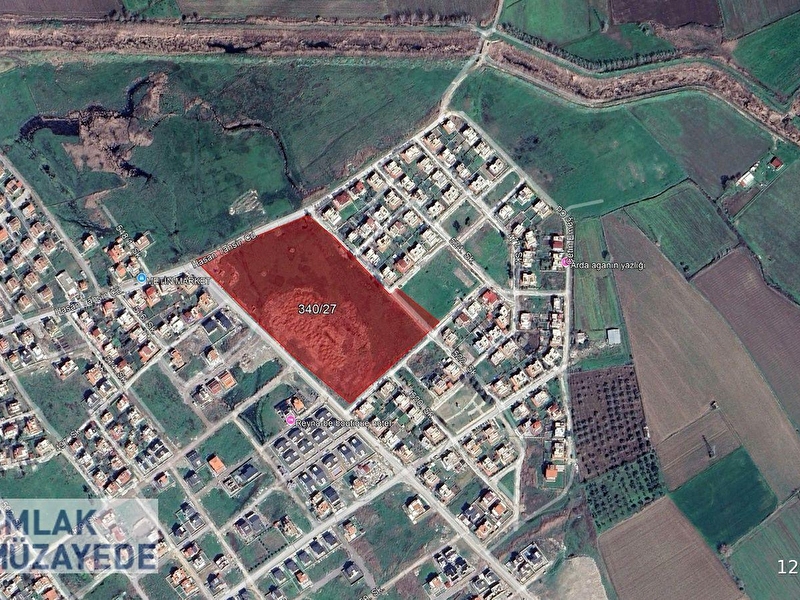 İzmi̇r di̇ki̇li̇ i̇smetpaşa'da 26.761 m² t.e.k (türkiye elektrik kurumu) + otopark + park + semt spor ala