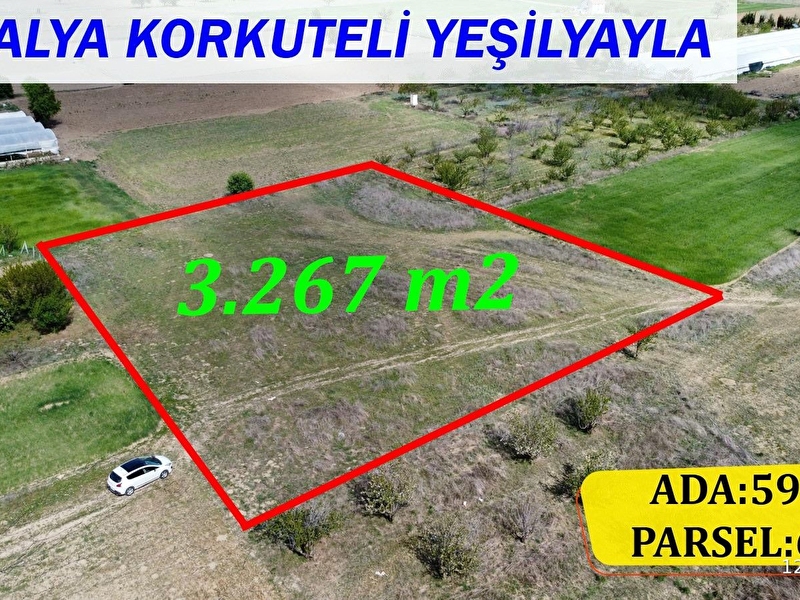 Korkuteli̇'ni̇n gözdesi̇ yeşi̇lyayla'da 3267 m2 satilik tarla