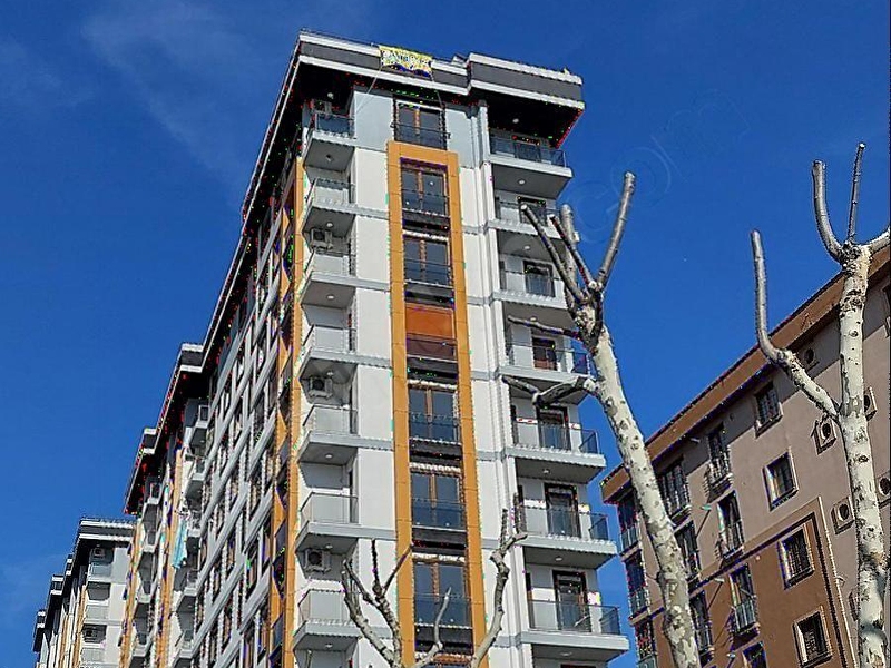 Reer emlaktan alt kaynarca sgk karşisi 100m 3+1 satilik dai̇re