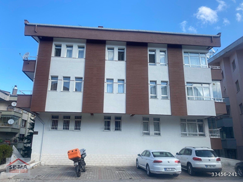 Di̇kmen'de satilik süper lüx dubleks dai̇re