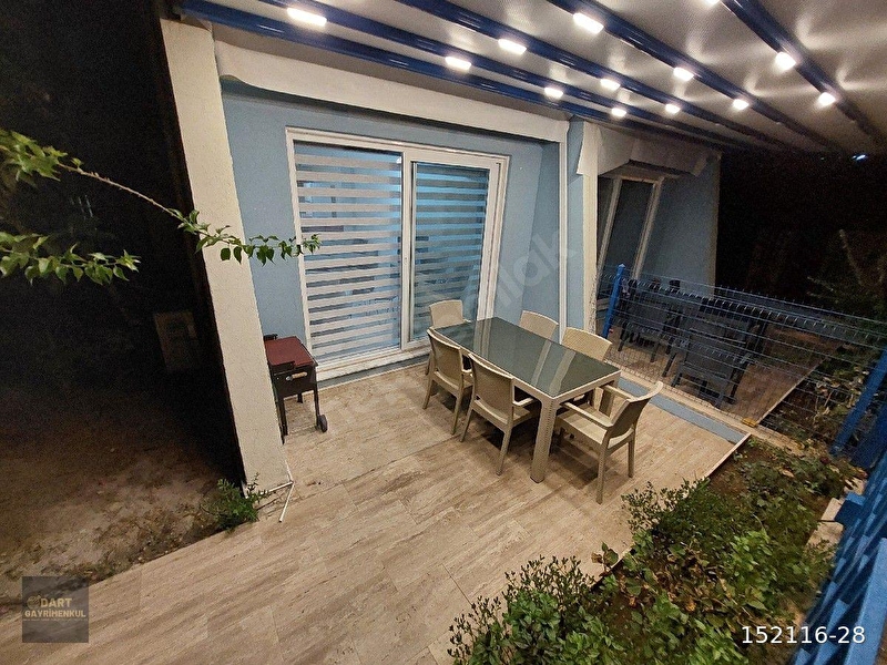 Günlük Kiralık 3 Odalı Villa Muğla Marmaris İçmeler Mahallesi 6 Kişi Kapasiteli