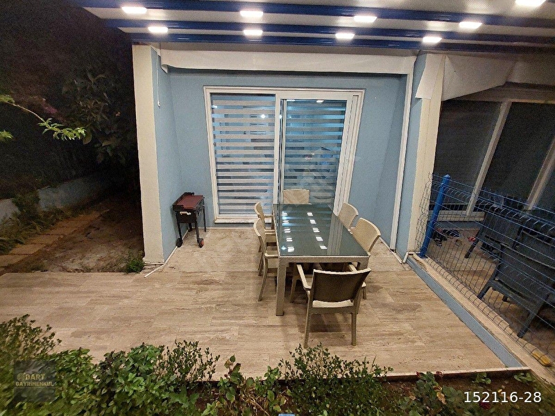 Günlük Kiralık 3 Odalı Villa Muğla Marmaris İçmeler Mahallesi 6 Kişi Kapasiteli