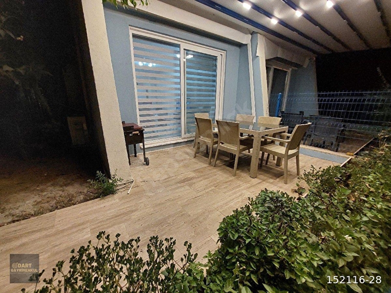 Günlük Kiralık 3 Odalı Villa Muğla Marmaris İçmeler Mahallesi 6 Kişi Kapasiteli