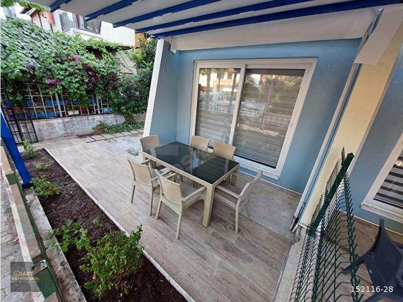 Günlük Kiralık 3 Odalı Villa Muğla Marmaris İçmeler Mahallesi 6 Kişi Kapasiteli